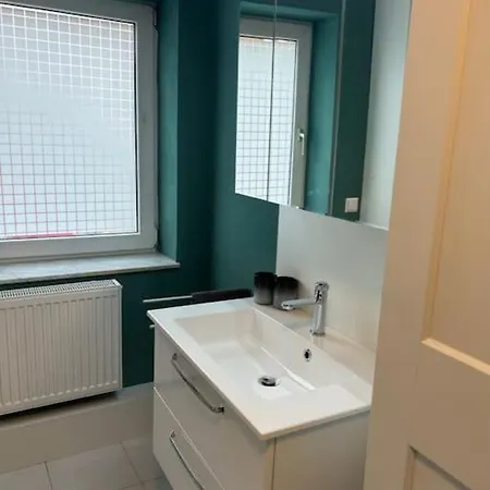 Schoenes Mit Kueche, Frisch Renoviert Walsheim