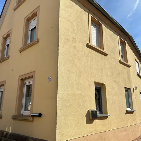 Apartament Schoenes Mit Kueche, Frisch Renoviert